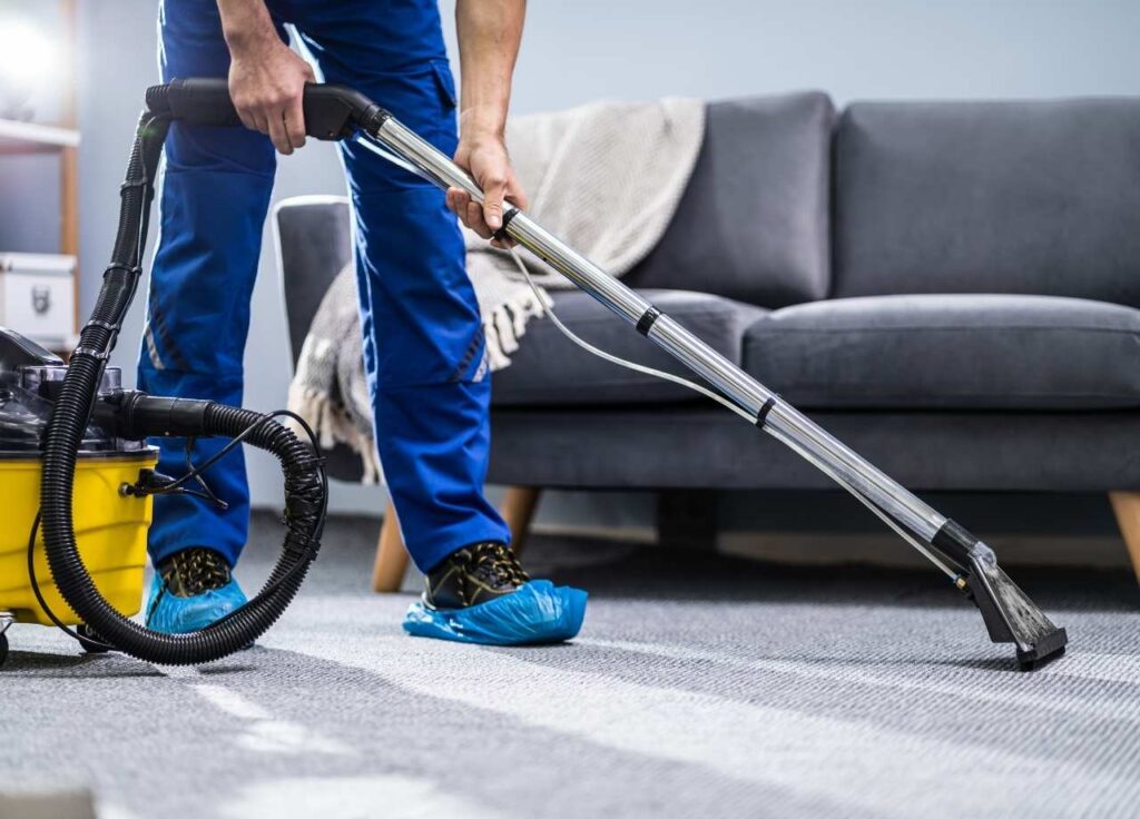Professional carpet cleaning pros and cons